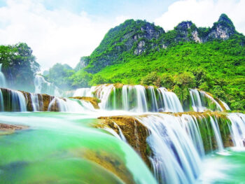 Tour Du Lịch: Hà Giang | Hồ Ba Bể | Pắc Bó | Thác Bản Giốc | Chùa Bản Giốc (5N4Đ)
